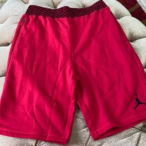 Jordan active shorts
